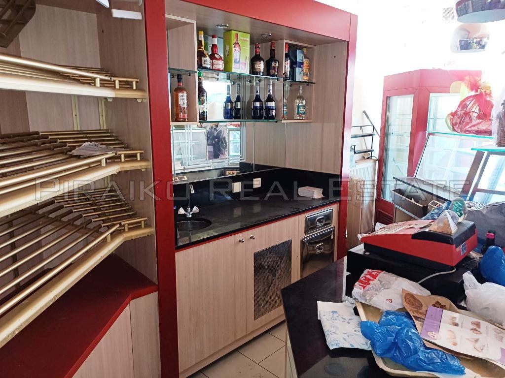 Κατάστημα 89 τ.μ. προς ενοικίαση, Κέντρο Περάματος