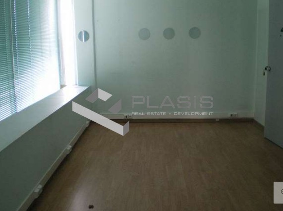 Επιχειρηματικό κτίριο 890 τ.μ. προς ενοικίαση, Κάτω Ηλιούπολη Αττικής