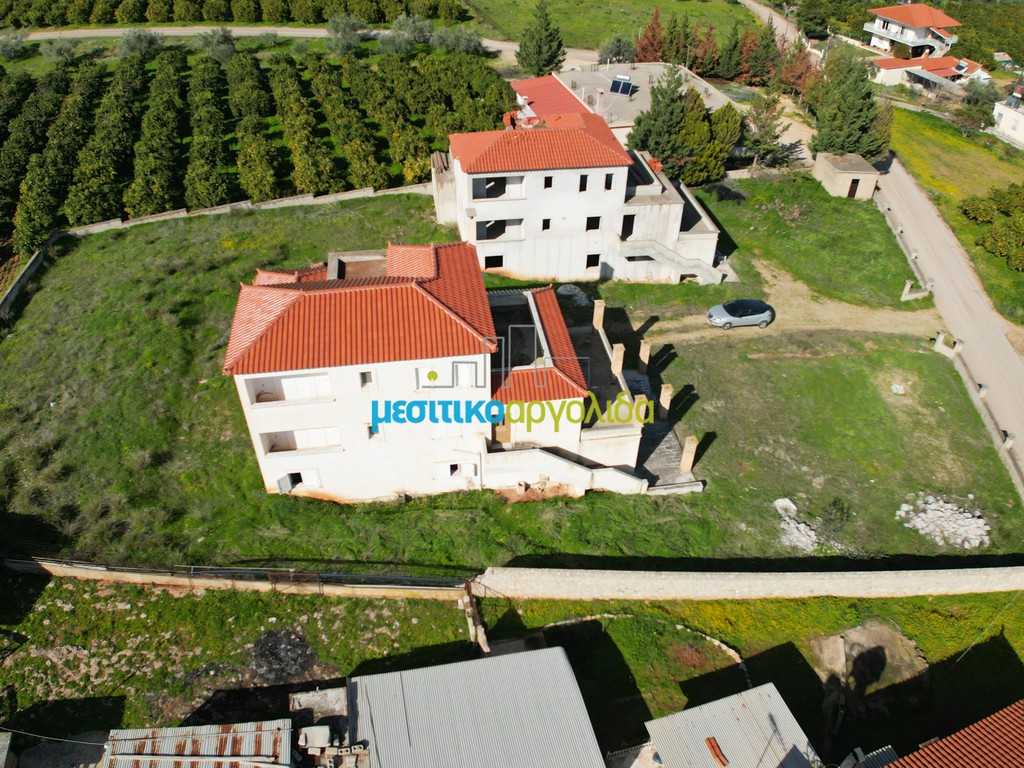 Μονοκατοικία 314 τ.μ. προς πώληση, Σταθαίικα