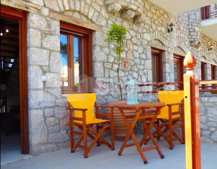 Συγκρότημα διαμερισμάτων 575 τ.μ. προς πώληση, Παράλιο Άστρος