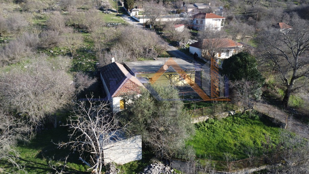 Μονοκατοικία 170 τ.μ. προς πώληση, Λίμνη Δελβινακίου