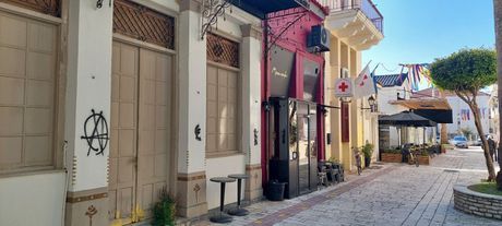 Store 80sqm for rent-Iera Poli Messologiou