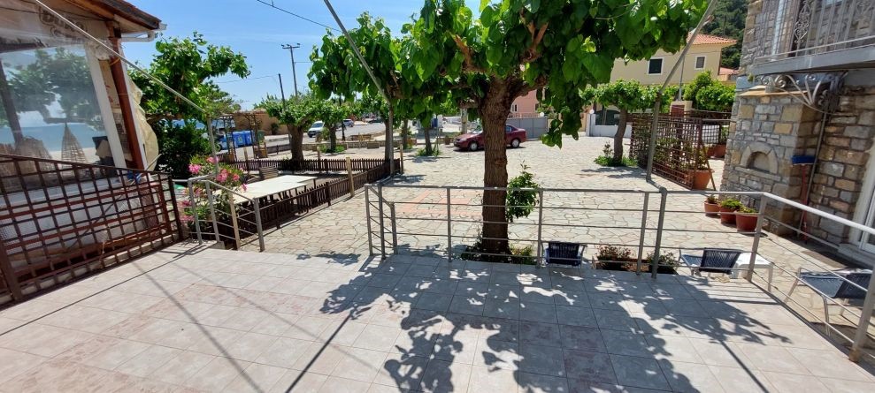 Κατάστημα 150 τ.μ. πρός ενοικίαση, Αιτωλοακαρνανία, Χάλκεια