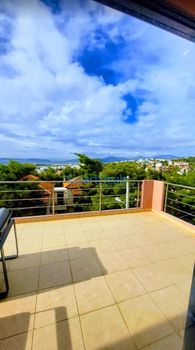 Maisonette 250sqm for sale-Nea Penteli
