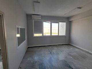 Office 58 sqm for rent