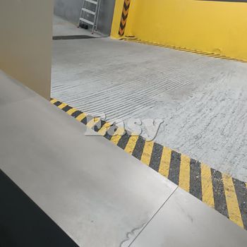 Parking 486τ.μ. για πώληση-Νέος κόσμος » Κέντρο
