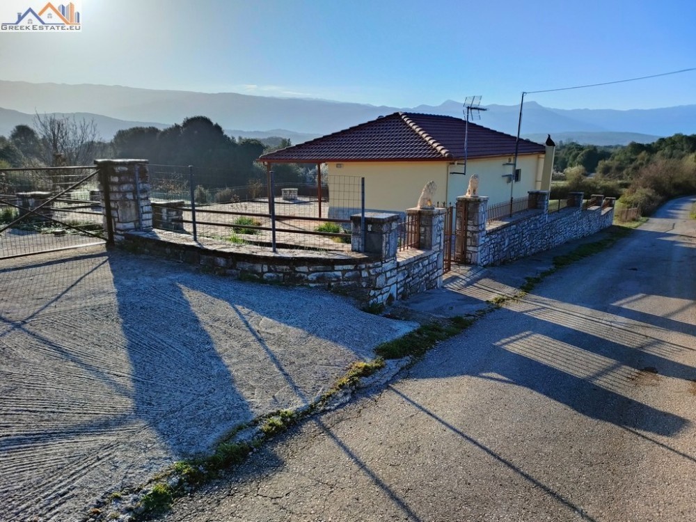 Μονοκατοικία 68 τ.μ. προς πώληση, Τέροβο