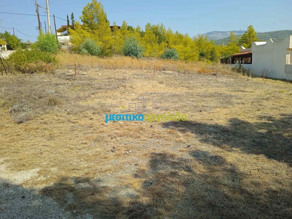 Οικόπεδο 268 τ.μ. προς πώληση, Άγιοι Θεόδωροι Κορινθίας