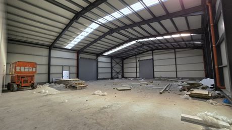 Craft space 450sqm for rent-Patra » Glaukos