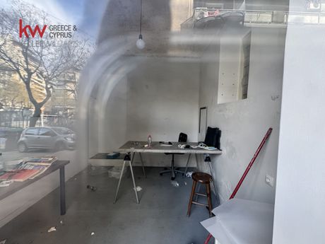 Store 15sqm for rent-Gizi - Pedion Areos