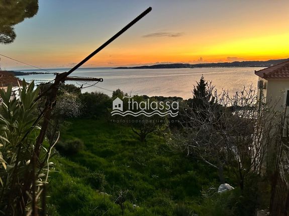 Land plot 580 sqm for sale, Kefallinia Prefecture, Kefalonia
