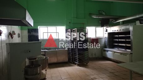 Store 110sqm for rent-Gizi - Pedion Areos