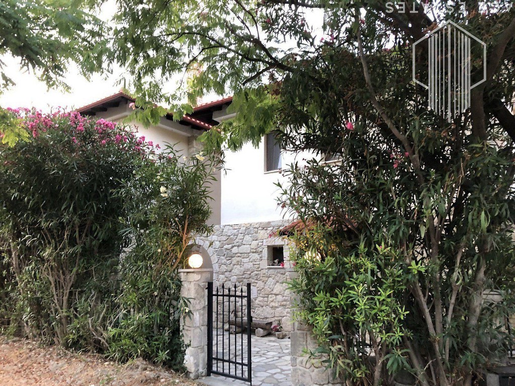 Μεζονέτα 168 τ.μ. προς πώληση, Καλάνδρα