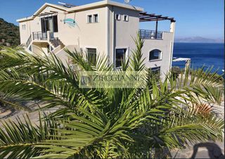 Detached home 556 sqm for sale