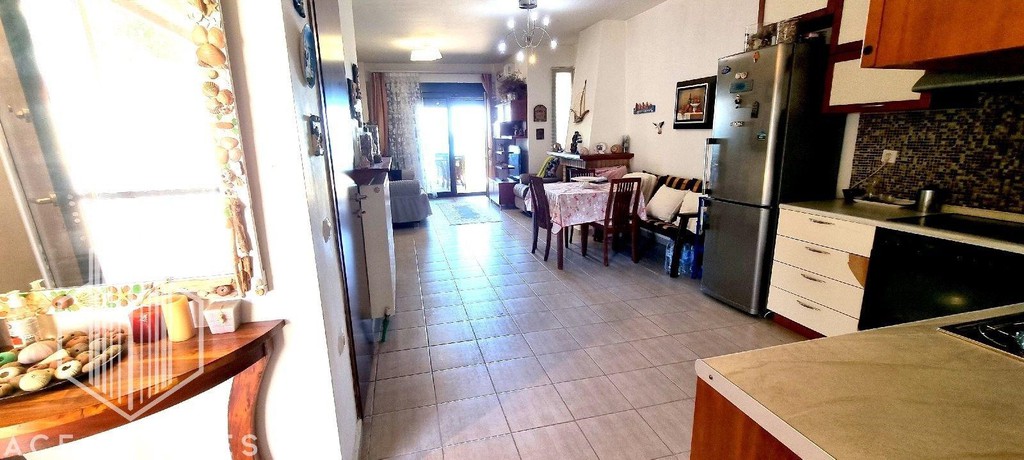 Μεζονέτα 115 τ.μ. προς πώληση, Μόλες Καλύβες