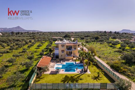 Detached home 220sqm for sale-Akrotiri