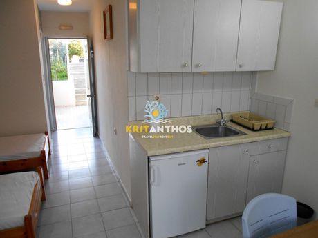 Studio 25sqm for rent-Arkadi » Adelianos Kabos