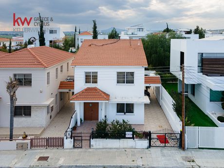 Μονοκατοικία 199τ.μ. για πώληση-Αραδίππου