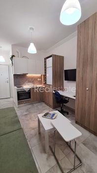 Studio / γκαρσονιέρα 24τ.μ. για πώληση-Τριανδρία