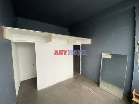 Store 18sqm for rent-Lefkos Pirgos