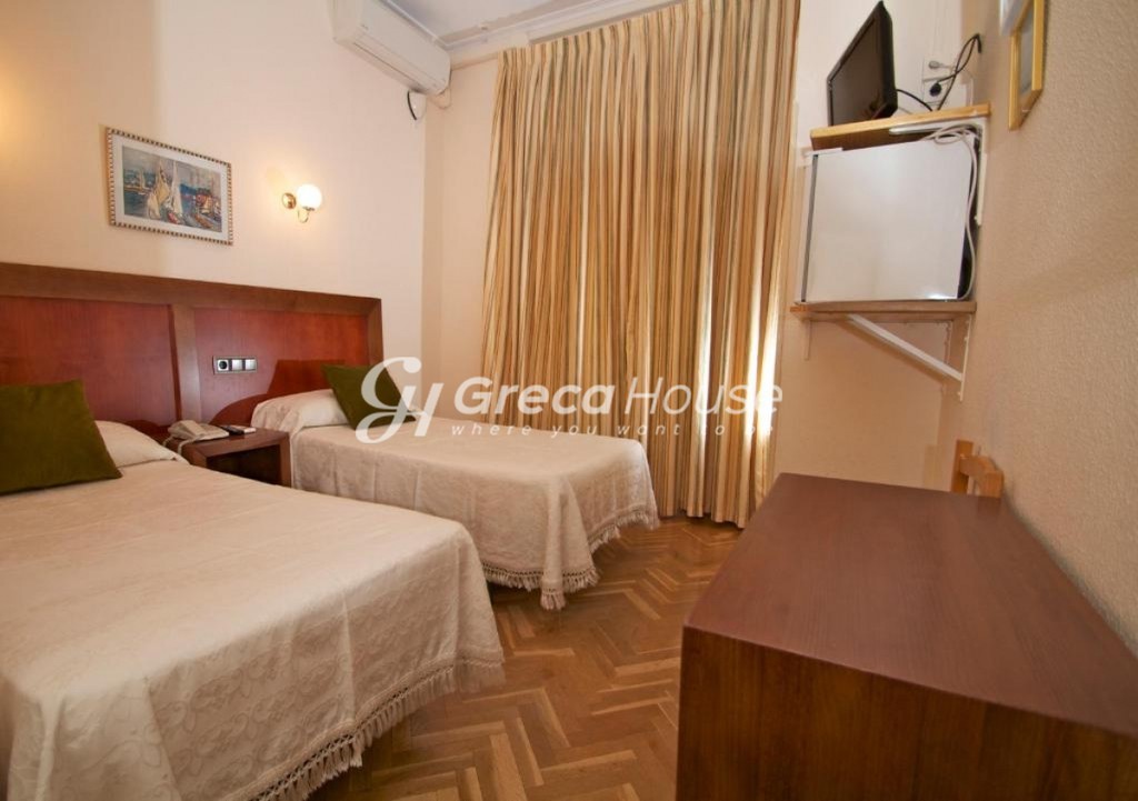 Ξενοδοχείο 740 τ.μ. πρός πώληση, Κορινθία, Λουτράκι-Περαχώρα