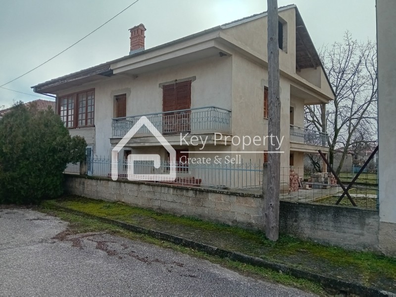 Μονοκατοικία 160 τ.μ. πρός πώληση, Ν. Καστοριάς, Ιών Δραγούμης