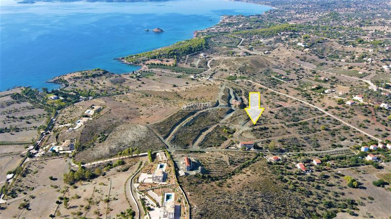 Land plot 300 sqm for sale, Argolis, Kranidi