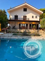 Villa 450 sqm for sale