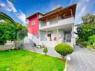 Συγκρότημα διαμερισμάτων 315 τ.μ. για πώληση