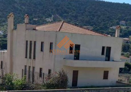 Βίλλα 550 τ.μ. για πώληση