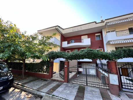 Μεζονέτα 400 τ.μ. πρός πώληση