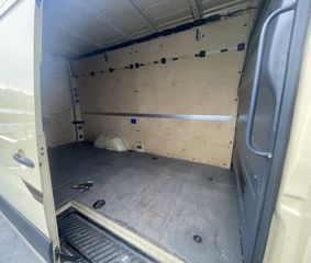 Mercedes-Benz 2015 SPRIDER-thumb-11