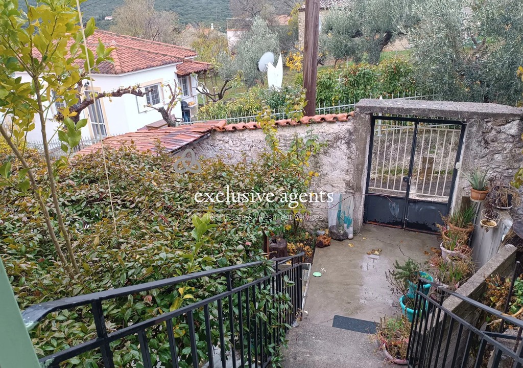 Μονοκατοικία 100 τ.μ. προς πώληση, Λακωνία, Οινούντας