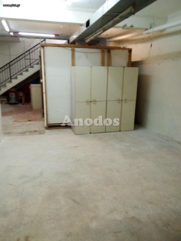 Αποθήκη 120 τ.μ. προς πώληση, Χατζηκυριάκειο