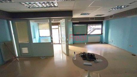 Office 65sqm for rent-Center