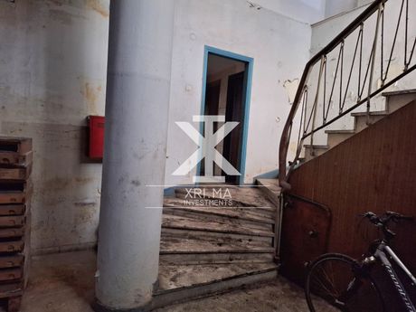 Warehouse 250sqm for sale-Lefkos Pirgos