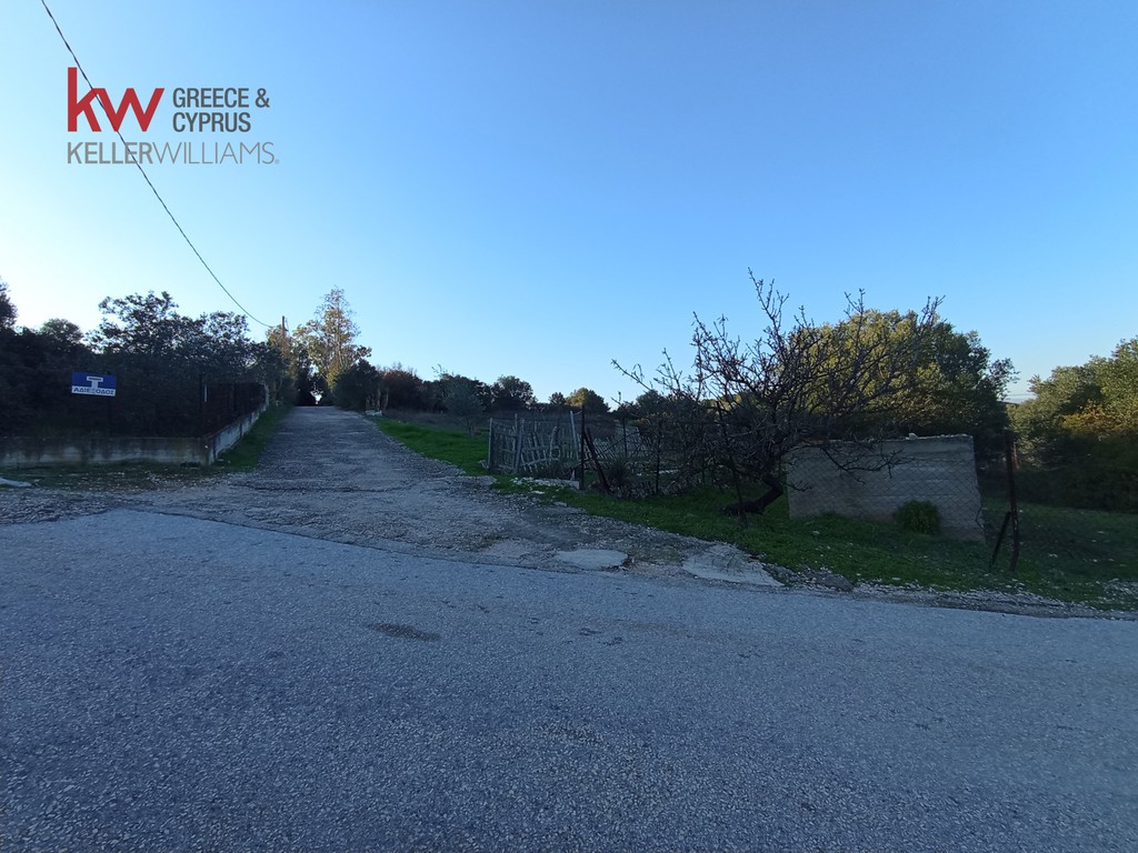 Αγροτεμάχια 608 τ.μ. προς πώληση, Αγία Τριάδα Μαρκοπούλου