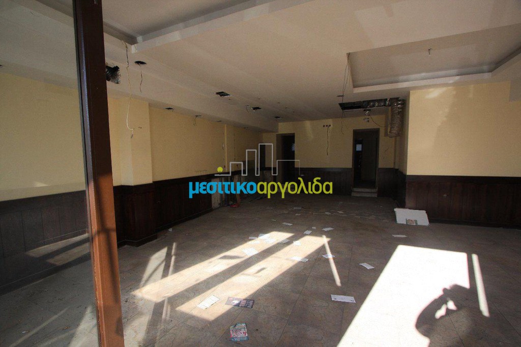 Κατάστημα 246 τ.μ. πρός ενοικίαση, Αργολίδα, Άργος