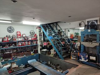 Αποθήκη 580 τ.μ. για πώληση