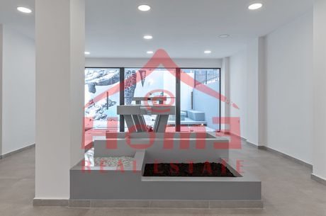 Επιχειρηματικό κτίριο 768τ.μ. για πώληση-Αττική