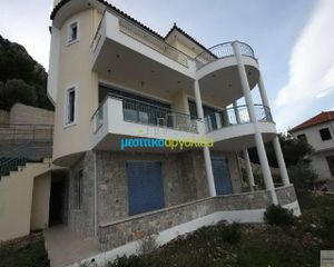 Μονοκατοικία 240 τ.μ. για πώληση