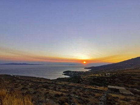 Land plot 4.649sqm for sale-Tinos » Agios Romanos