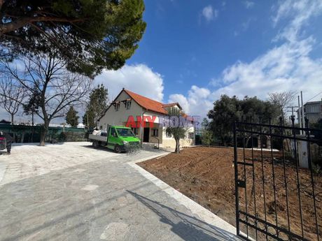 Μονοκατοικία 200 τ.μ. για ενοικίαση