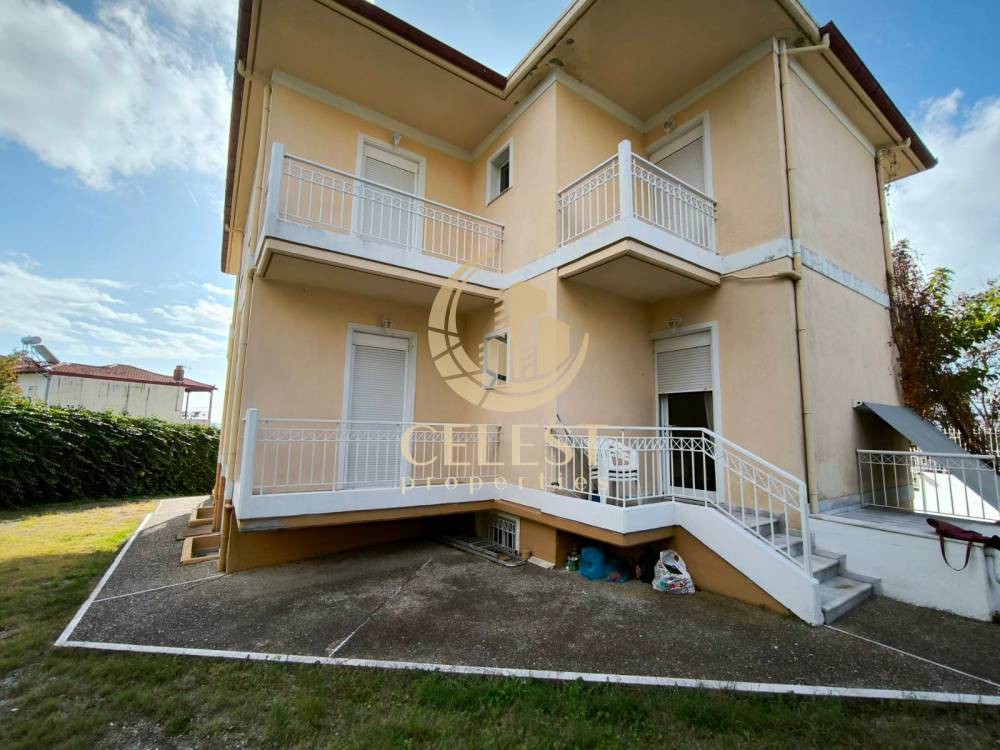 Συγκρότημα διαμερισμάτων 320 τ.μ. προς πώληση, Νέα Καλλικράτεια
