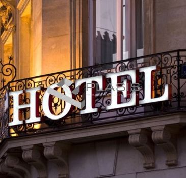 Ξενοδοχείο 600τ.μ. για πώληση-Ιστορικό κέντρο