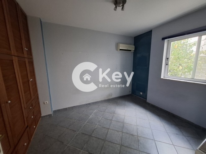 Διαμέρισμα 338 τ.μ. πρός ενοικίαση, Αθήνα - Νότια Προάστια, Άλιμος