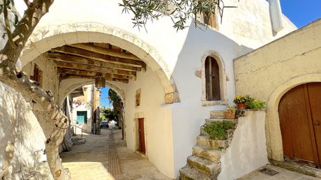 Parking 234sqm for sale-Nikiforos Fokas » Agios Konstantinos