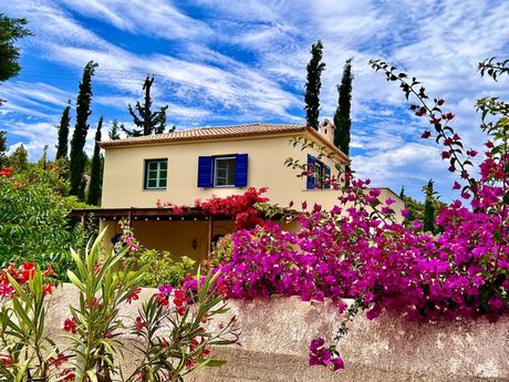 Other 238sqm for sale-Spetses » Agioi Anargiroi