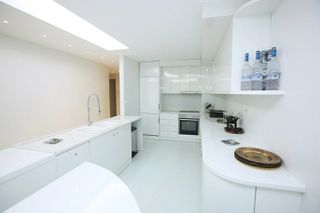 Apartment 146 sqm for rent