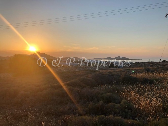 Οικόπεδο 1.330 τ.μ. προς πώληση, Νάουσα Πάρου